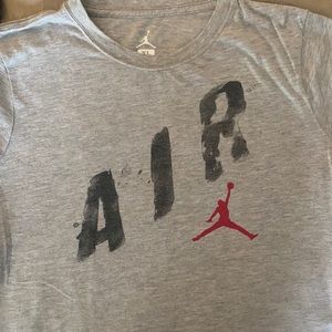 AIR JORDAN FULL SLEEVE SZ: XL - 13-15 YRS